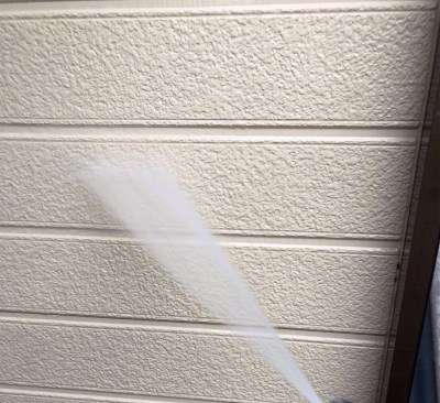鴻巣市　外壁塗装　高圧洗浄