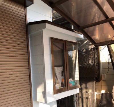 鴻巣市で【外壁塗装】と屋根塗装、付帯塗装、ベランダ防水塗装を行いました。